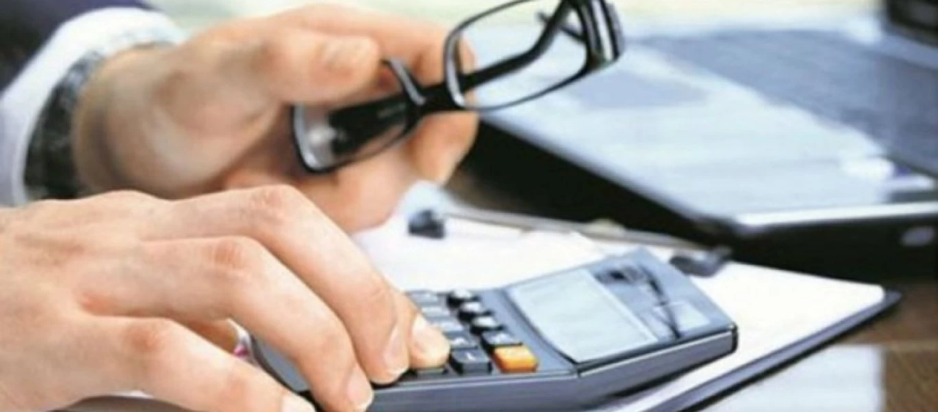 Ποιους «πιάνει» το πάγωμα της εισφοράς αλληλεγγύης; - Τα οφέλη για εργαζόμενους – εργοδότες